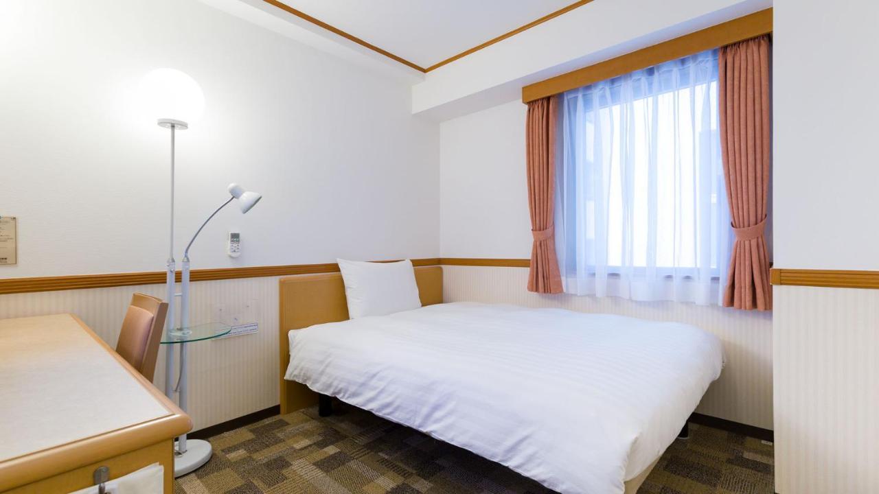 Toyoko Inn Tokyo Tozai-Sen Nishi-Kasai Zewnętrze zdjęcie