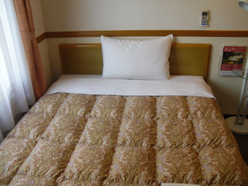 Toyoko Inn Tokyo Tozai-Sen Nishi-Kasai Zewnętrze zdjęcie